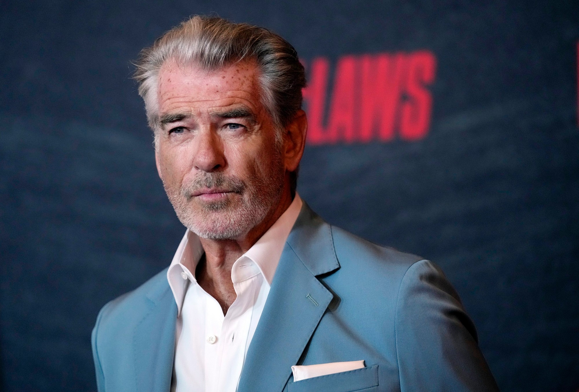 Herec Pierce Brosnan.