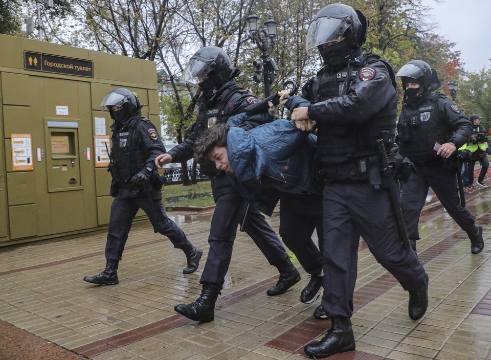 Zatrzymania protestujących w Moskwie przeciwko mobilizacji