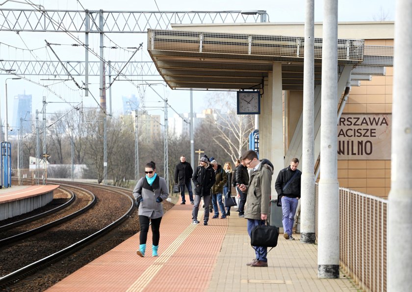 Zróbcie wreszcie chodnik na stację