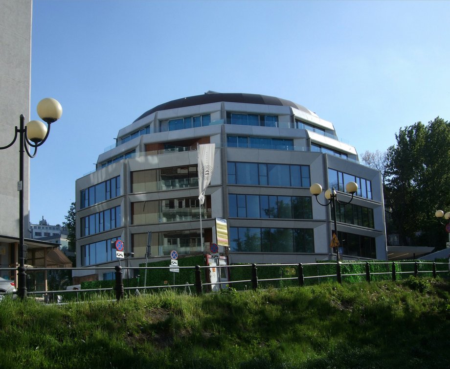 Rotunda Dynasy na Powiślu w Warszawie