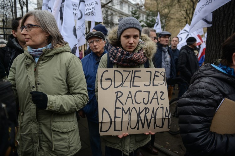 Manifestacje przed Trybunałem Konstytucyjnym