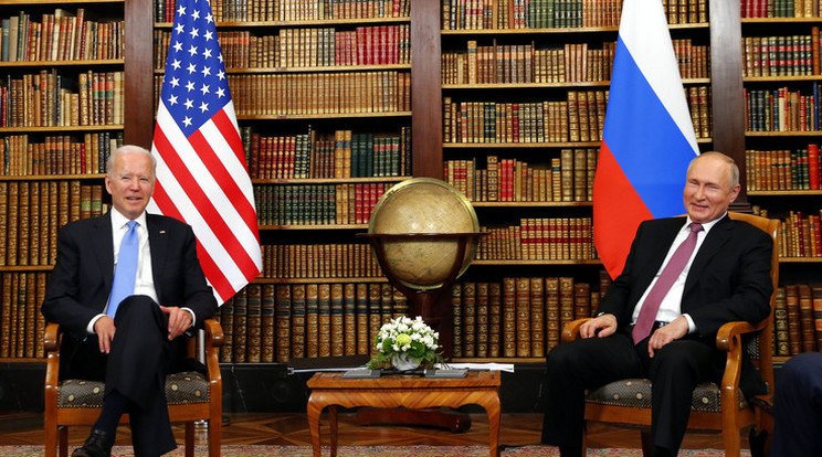 Többször egyeztetett már egymással Joe Biden és Vlagyimir Putyin, de látszólag nem közelednek az álláspontok / Fotó: Northfoto