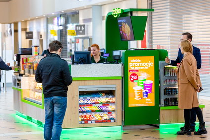 Takich Żabek jeszcze nie było. Sieć stawia wyspy w galeriach