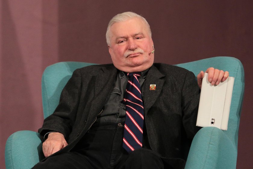 Lech Wałęsa uważa, że rosyjscy hakerzy chcieli się włamać na jego konto na Facebooku