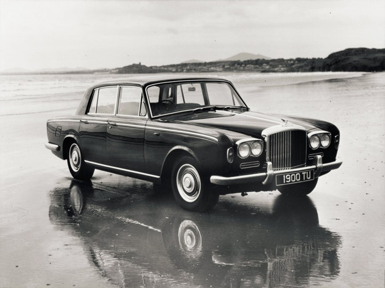 Piękne zdjęcia starych modeli Bentleya