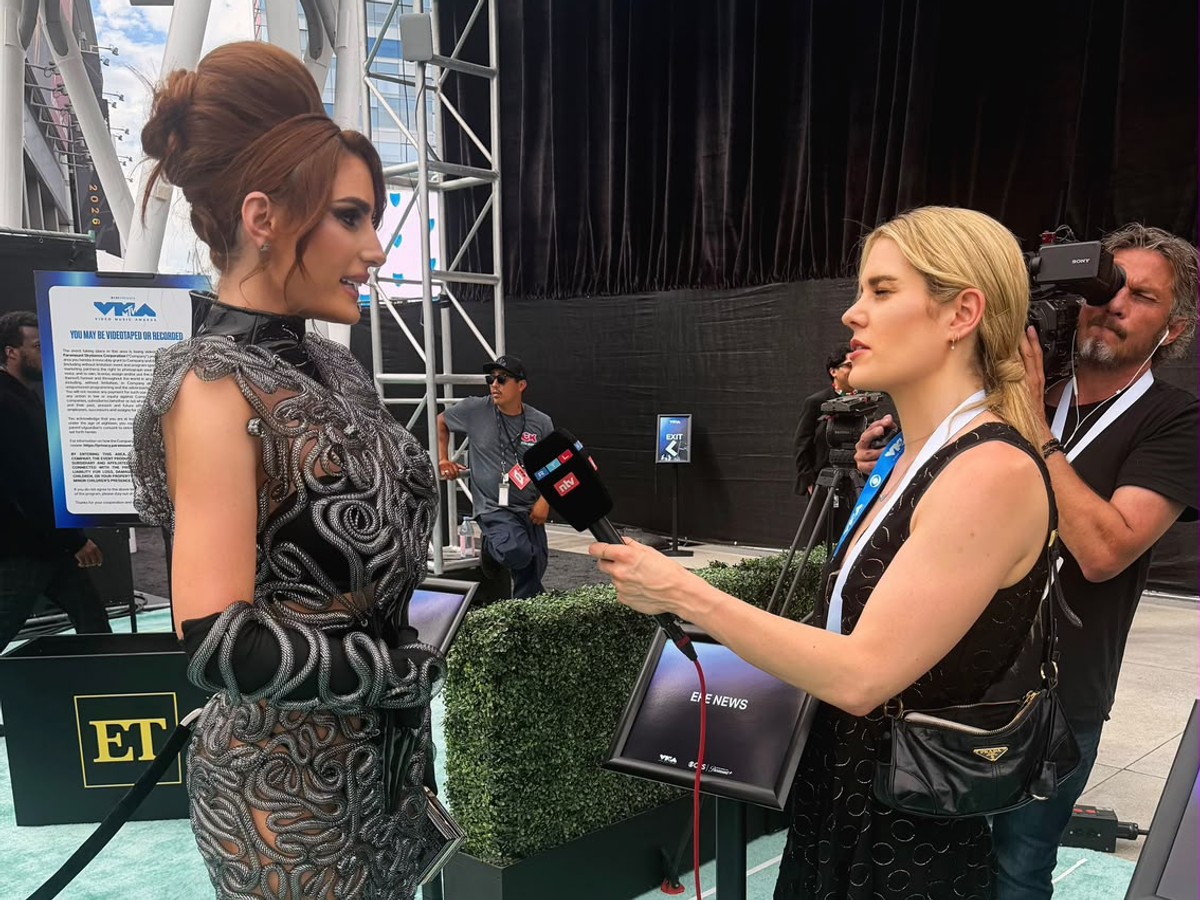 Didi Janković na MTV VMA u haljini od creva, Tejlor Svift osvojila tri nagrade
