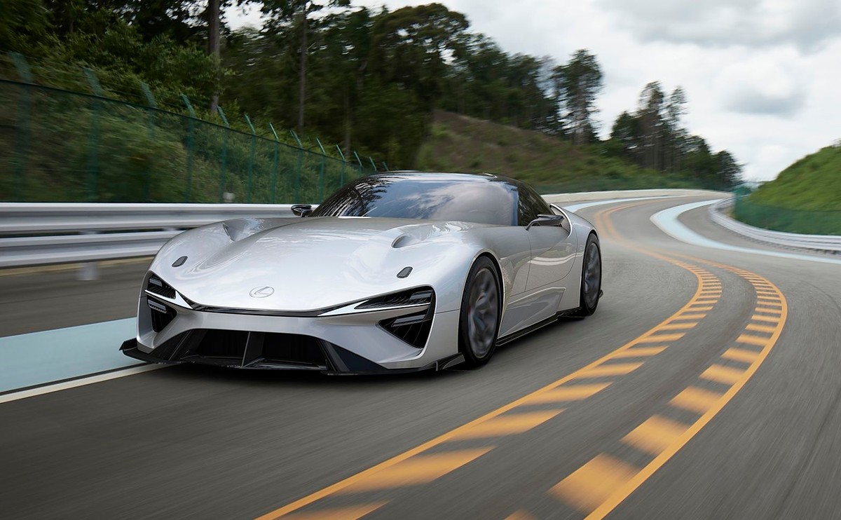 Lexus szykuje samochód elektryczny o osiągach auta sportowego