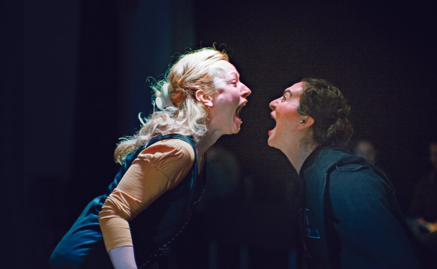 Scena iz predstave "Romeo i Julija"