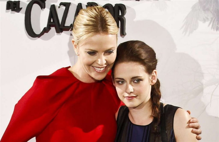 Charlize Theron i Kristen Stewart Interview 2012