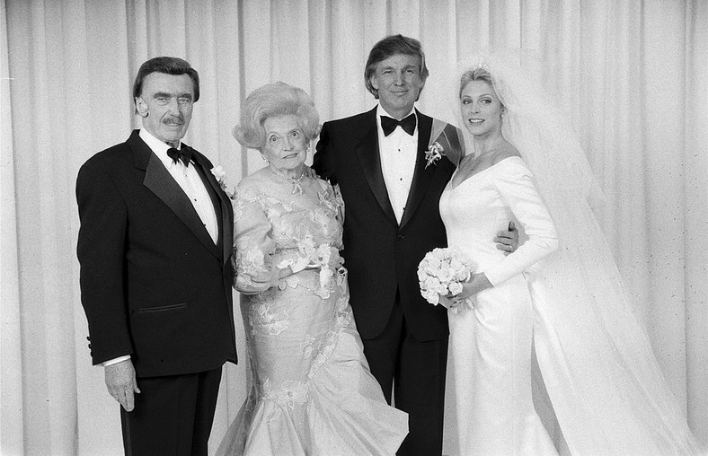 Matka i ojciec Donalda Trumpa na jego ślubie z Marlą Maples 