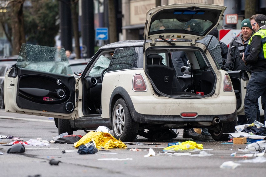 Autom se zaleteo na ljude u Minhenu