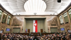 Najnowszy sondaż: pięć partii w Sejmie, na czele Koalicja Obywatelska