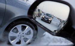 Pół milona ton soli drogowej i ponad dwa tysiące pojazdów. GDDKiA gotowa do walki z zimą [zobacz MAPĘ]