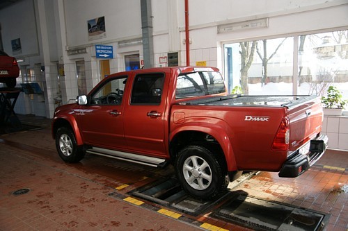 Isuzu D-Max 3.0L D LS: Pikap na co dzień