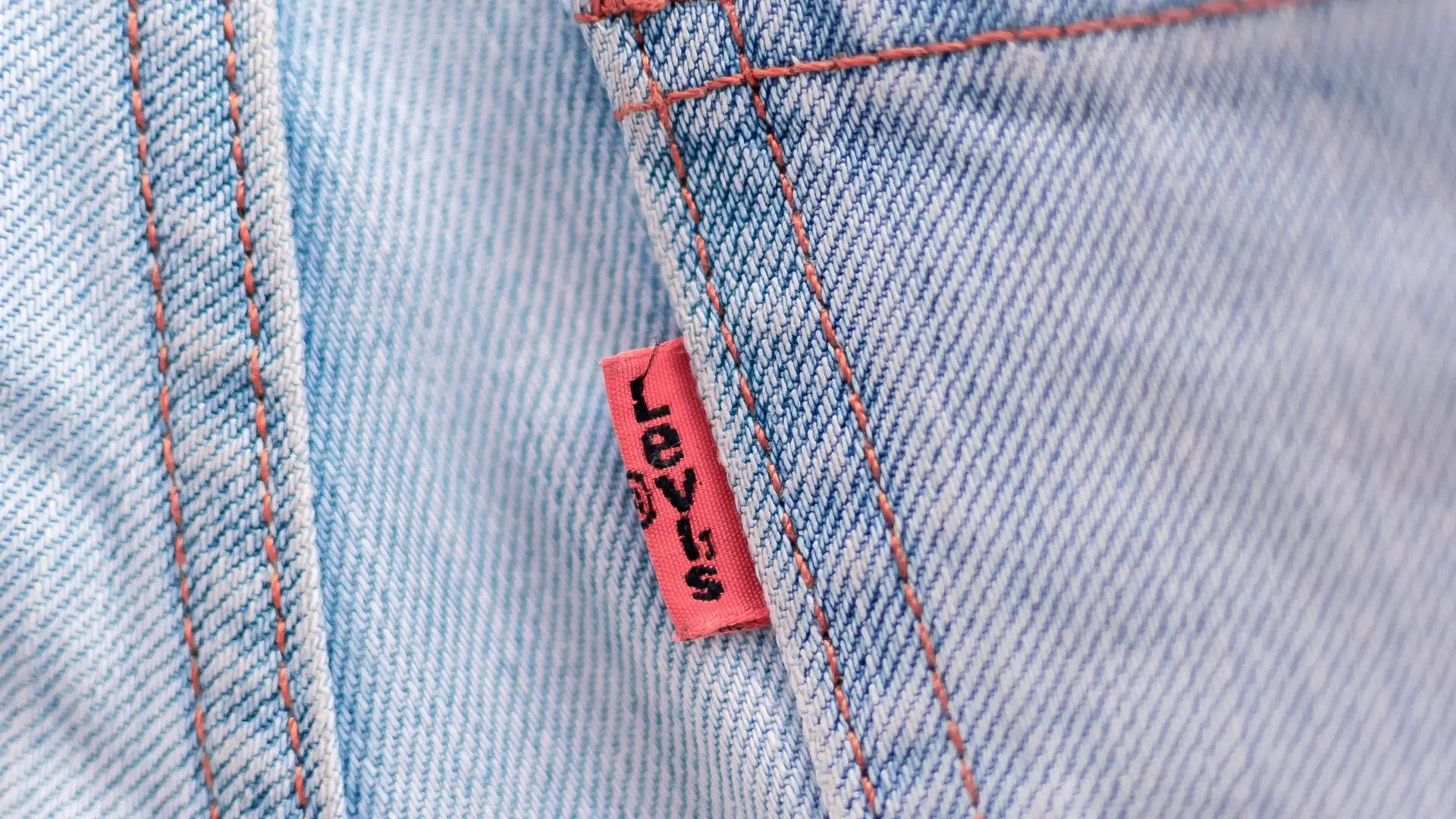 Levi's zmienia modę. To już kolejny odpowiedzialny społecznie projekt marki