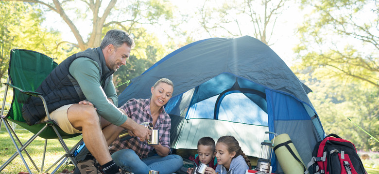 Namiot na rodzinny biwak – jak wybrać najlepszy?