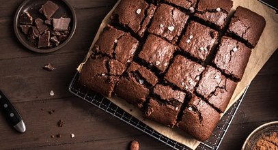 Najlepszy przepis na brownie czekoladowe — specjał kuchni amerykańskiej