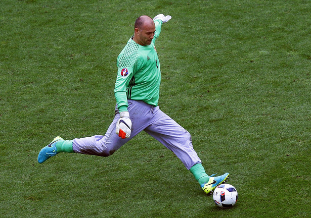 Gabor Kiraly najstarszym piłkarzem w historii mistrzostw Europy