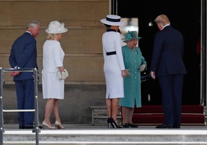 donald tramp, kraljica elizabeta