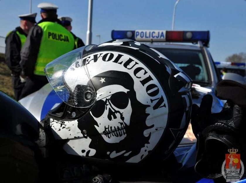 pirat, motor, motocyklista, policjant, wypadek, potrącenie, drogowka, kontrola, Warszawa