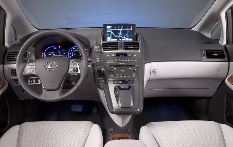 Detroit 2009: Lexus HS 250h – hybrydowy sedan dla Japonii i USA