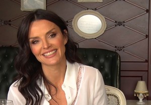 Izgradila je karijeru u Holivudu, ali naša glumica priznaje da je zaboravila srpski: "Bila sam nervozna, nisam znala kako će to proći" (VIDEO)