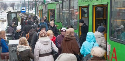 Zabrali nam tramwaje i jeździmy w tłoku