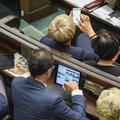 Posłowie pod koniec kadencji gubili telefony. Sejm umożliwi im wykup sprzętu