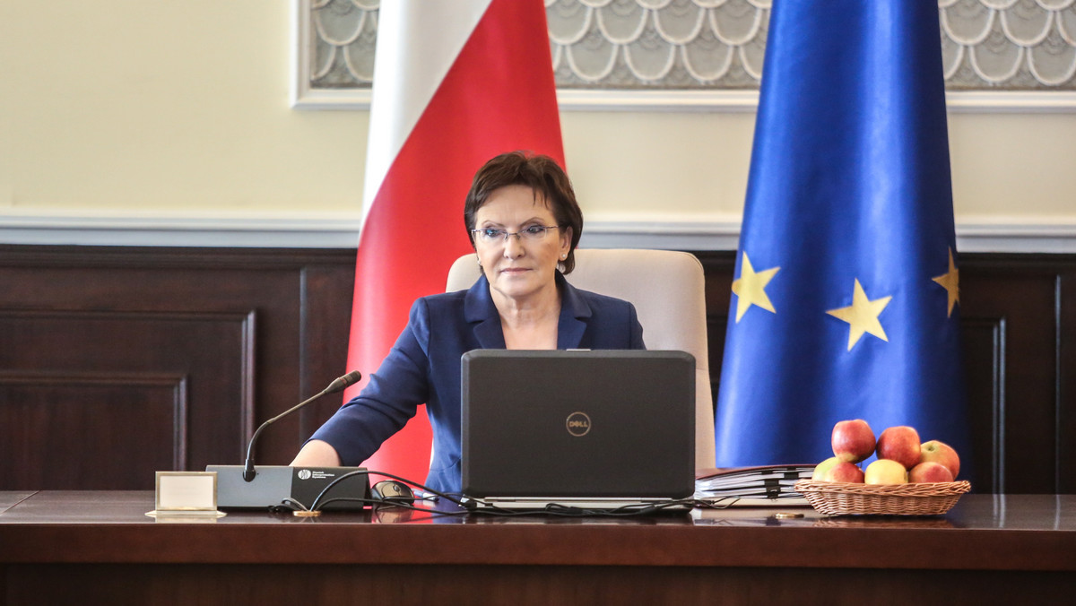 Premier Ewa Kopacz powołała Claudię Torres-Bartyzel na stanowisko Szefa Służby Cywilnej - poinformowało Centrum Informacyjne Rządu.- Oddaliśmy Służbę Cywilną w dobre ręce – zapewniła premier.