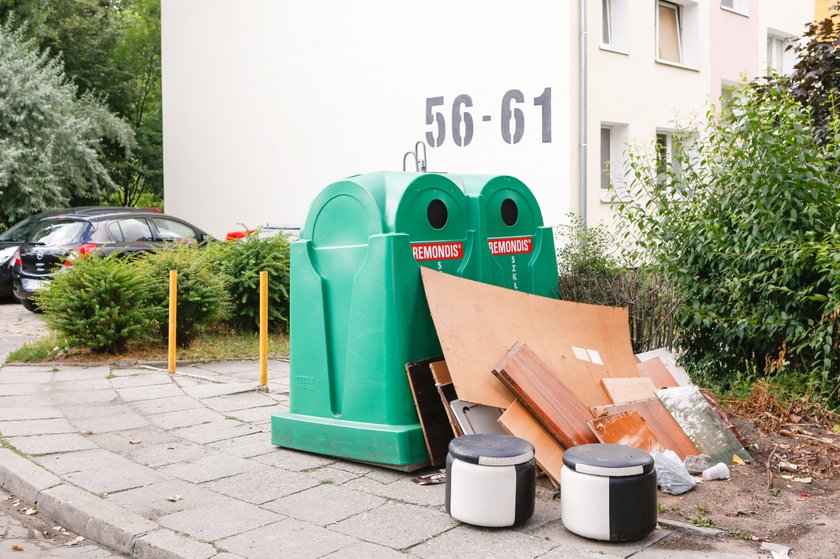 Śmieci wielkogabarytowe są wywożone raz do roku