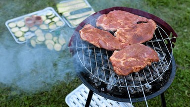 Grillowanie w zgodzie z prawem i sąsiadami. Gdzie można rozpalić grilla?