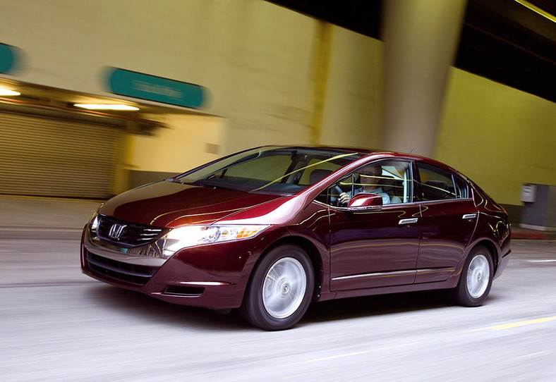 LA Auto Show 2007: Honda FCX Clarity – czysta przyszłość