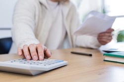 Dodatek stażowy 2025 - jak obliczyć? Czy dodatek stażowy jest opodatkowany?