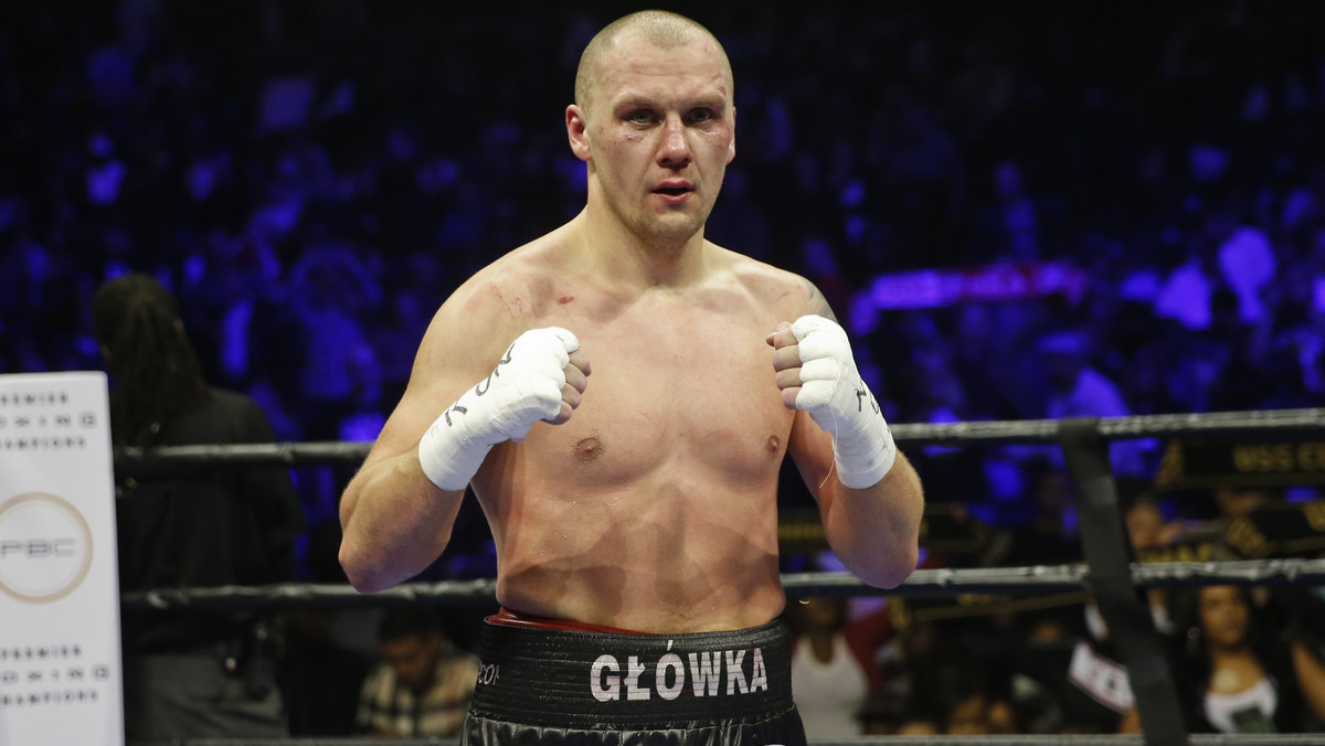 Obóz Ołeksandra Usyka (9-0, 9 KO) nie ustaje w staraniach, by walka z Krzysztofem Głowackim (26-0, 16 KO) o pas WBO w wadze junior ciężkiej odbyła się na Ukrainie.