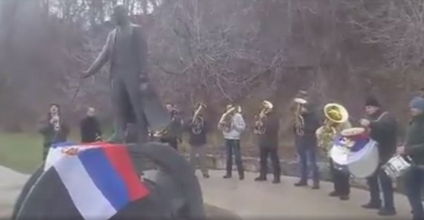 Trubači na Nijagarinim vodopadima