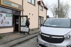 Napad na bank w Błoniu. Areszt dla ojca i syna