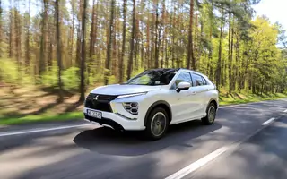 Test Mitsubishi Eclipse Cross PHEV