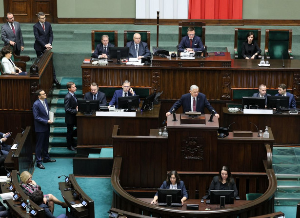 Mateusz Morawiecki, Szymon Hołownia, Marek Suski