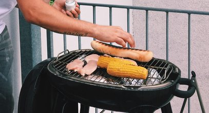 Nawet 5 tys. zł kary za wrzucenie kiełbaski na ruszt. Oto mandaty za grillowanie