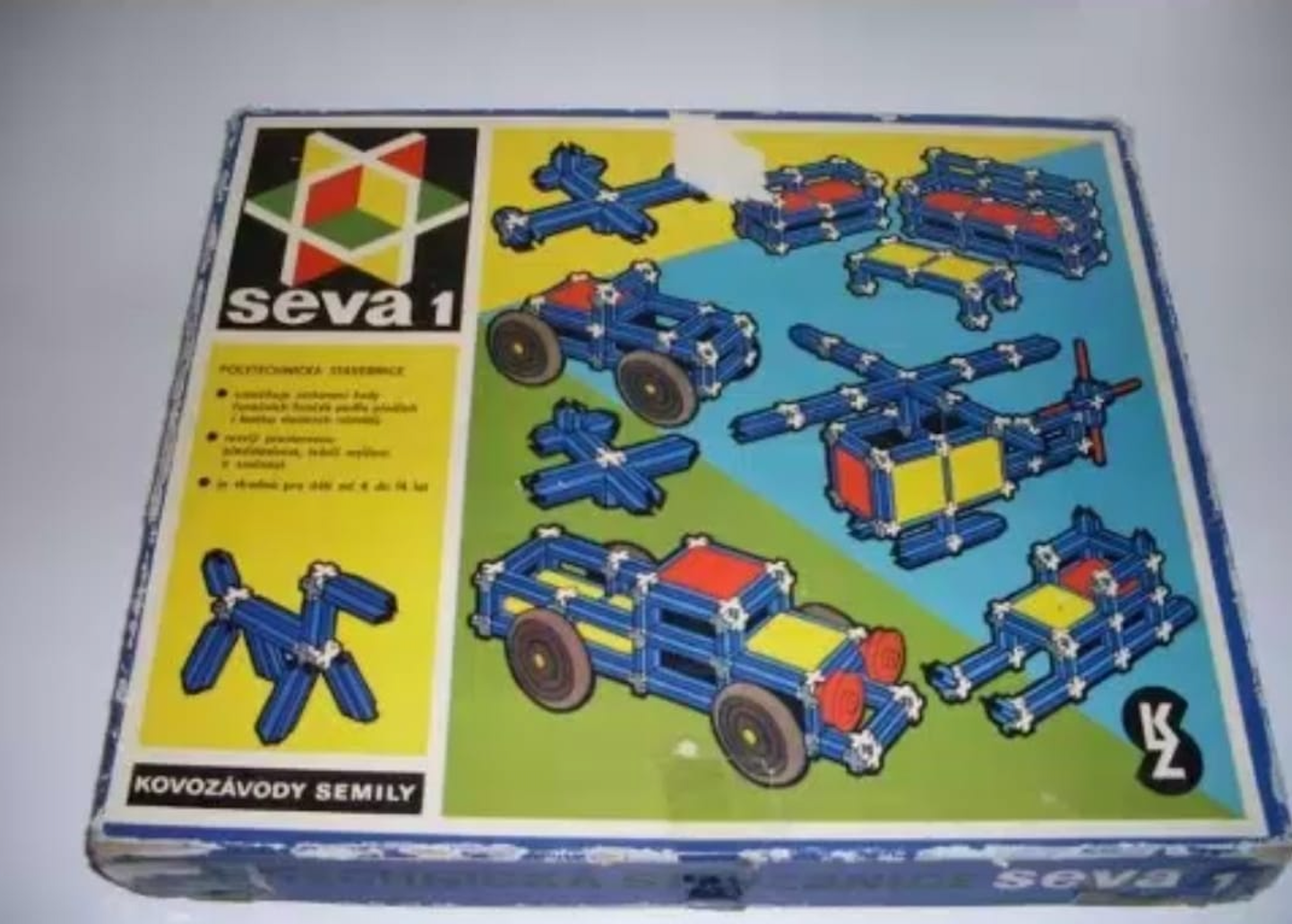 Hračky, ktoré sme dostávali v minulosti.