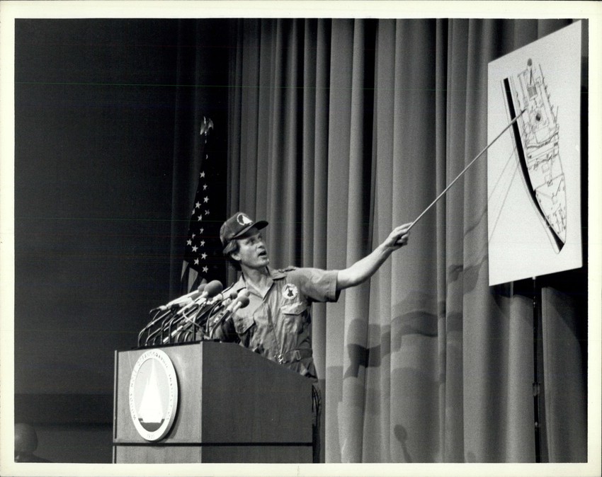 Robert Balard 1985. nakon pronalaska olupine Titanika