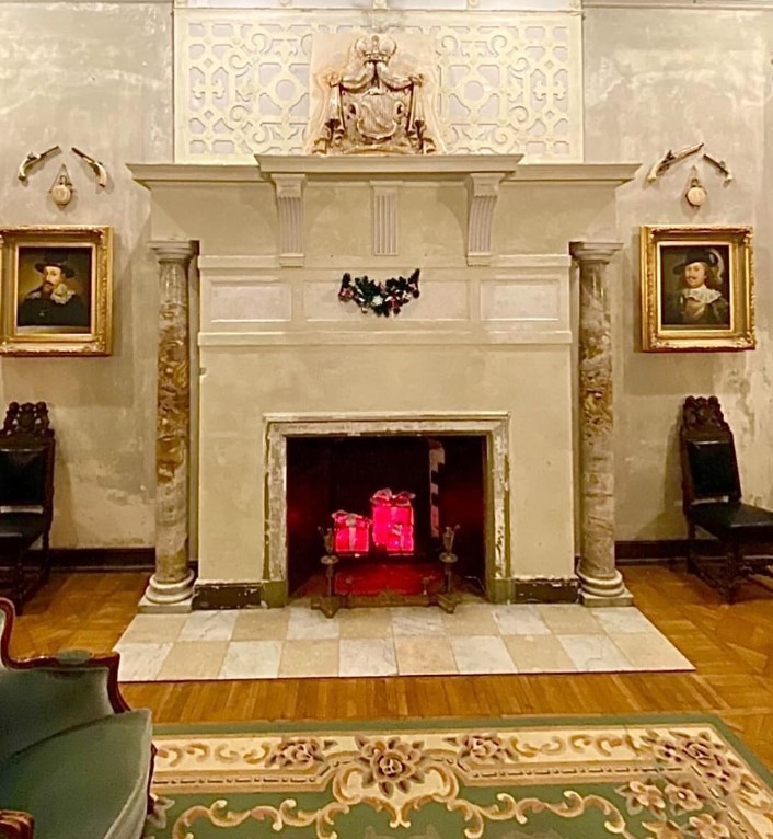 Każdy zakątek zamku ma świąteczne dekoracje