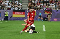 Jedna Pajor to za mało. Polskie piłkarki Euro 2025 rozpoczęły od porażki