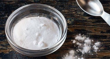 5 useful baking soda hacks you should know
