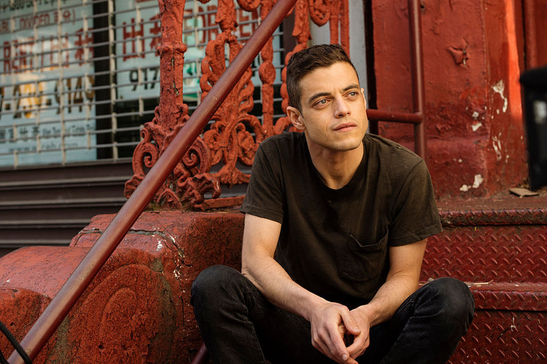 Rami Malek w serialu "Mr. Robot"