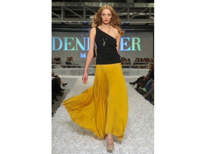 Deni Cler Milano - pokaz kolekcji wiosna/lato 2012.