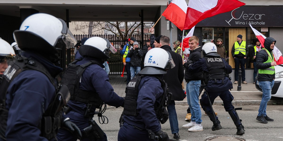 Interwencja policji w czasie demonstracji rolników w Warszawie, 6 marca 2024 r.