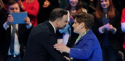 Wygrała Dudzie wybory. Kim jest Beata Szydło?