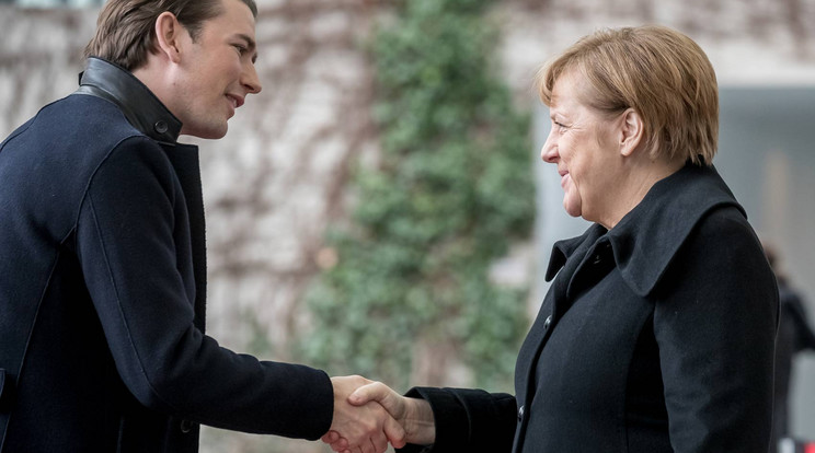 Kurz lesz a híd a V4-ek és Merkel között / Fotó: AFP