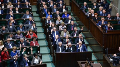 500 zł na dziecko. Sejm uchwalił program "Rodzina 500 plus"